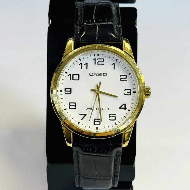 Часовник CASIO MTP-V001